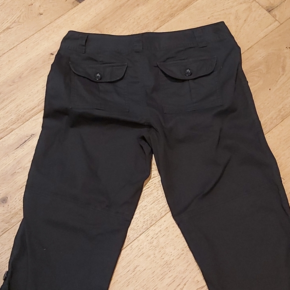 Unlisted Capris - Picture 3 of 4